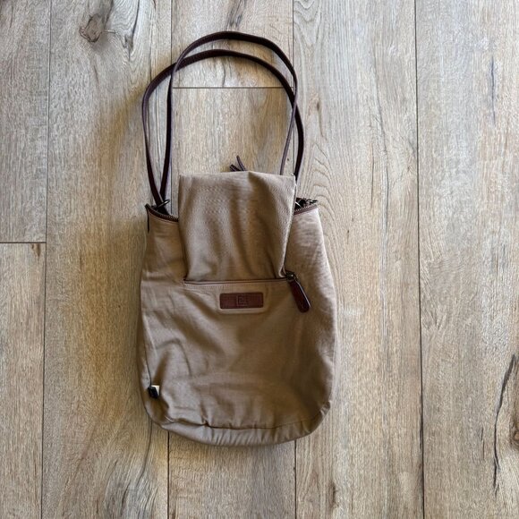 Frye Azariah Brown Floral Embroidered Leather Convertible Backpack Hobo Bag - Picture 12 of 16